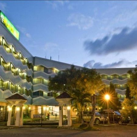 Goldenfield Kundutel Hotel Bacolod Bagian luar foto