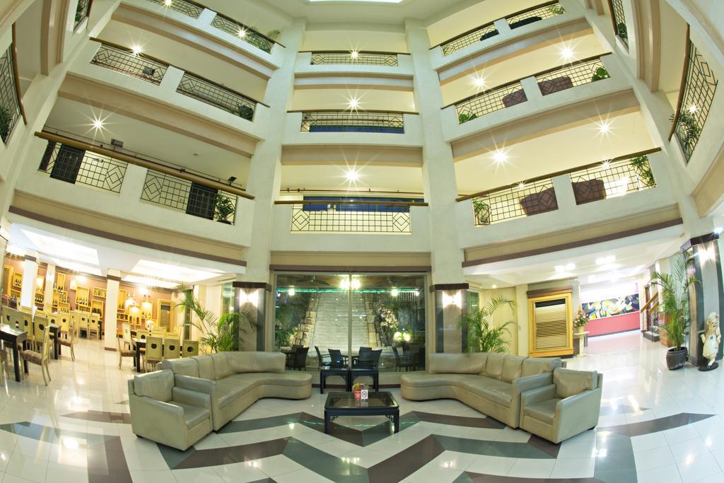 Goldenfield Kundutel Hotel Bacolod Bagian luar foto