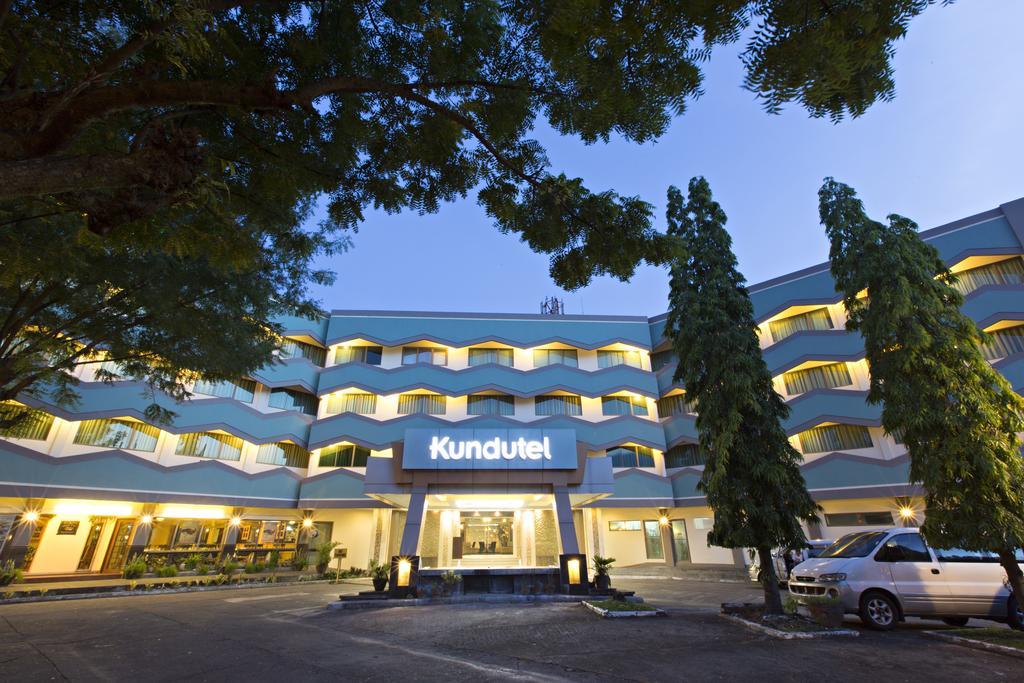 Goldenfield Kundutel Hotel Bacolod Bagian luar foto