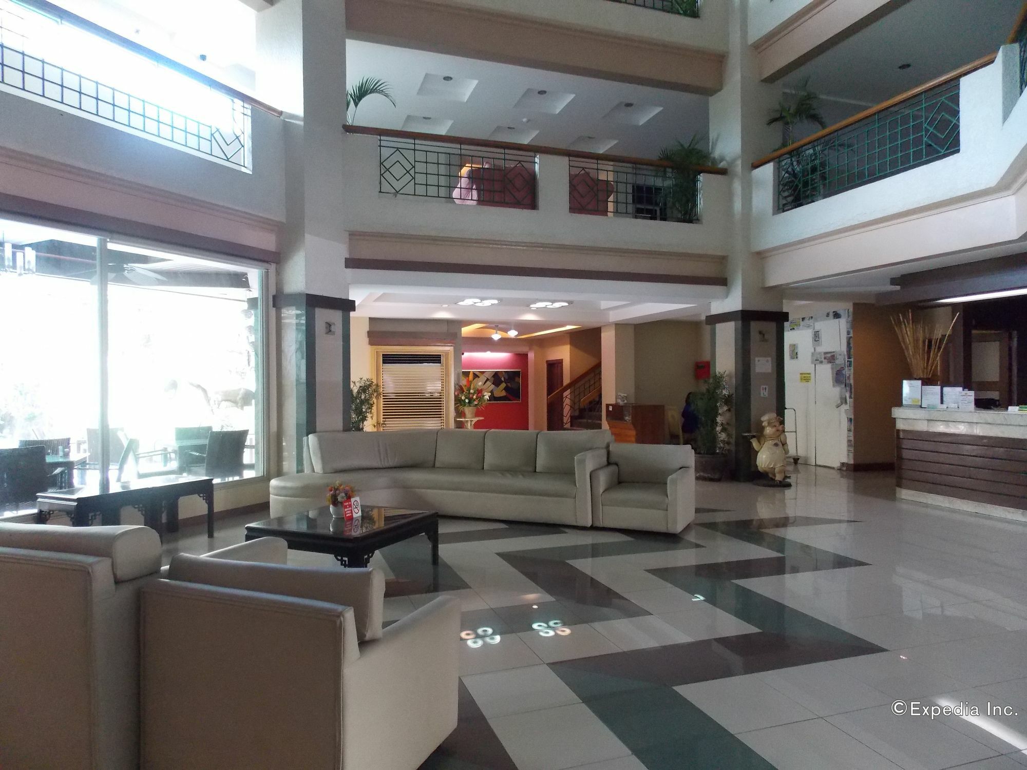 Goldenfield Kundutel Hotel Bacolod Bagian luar foto