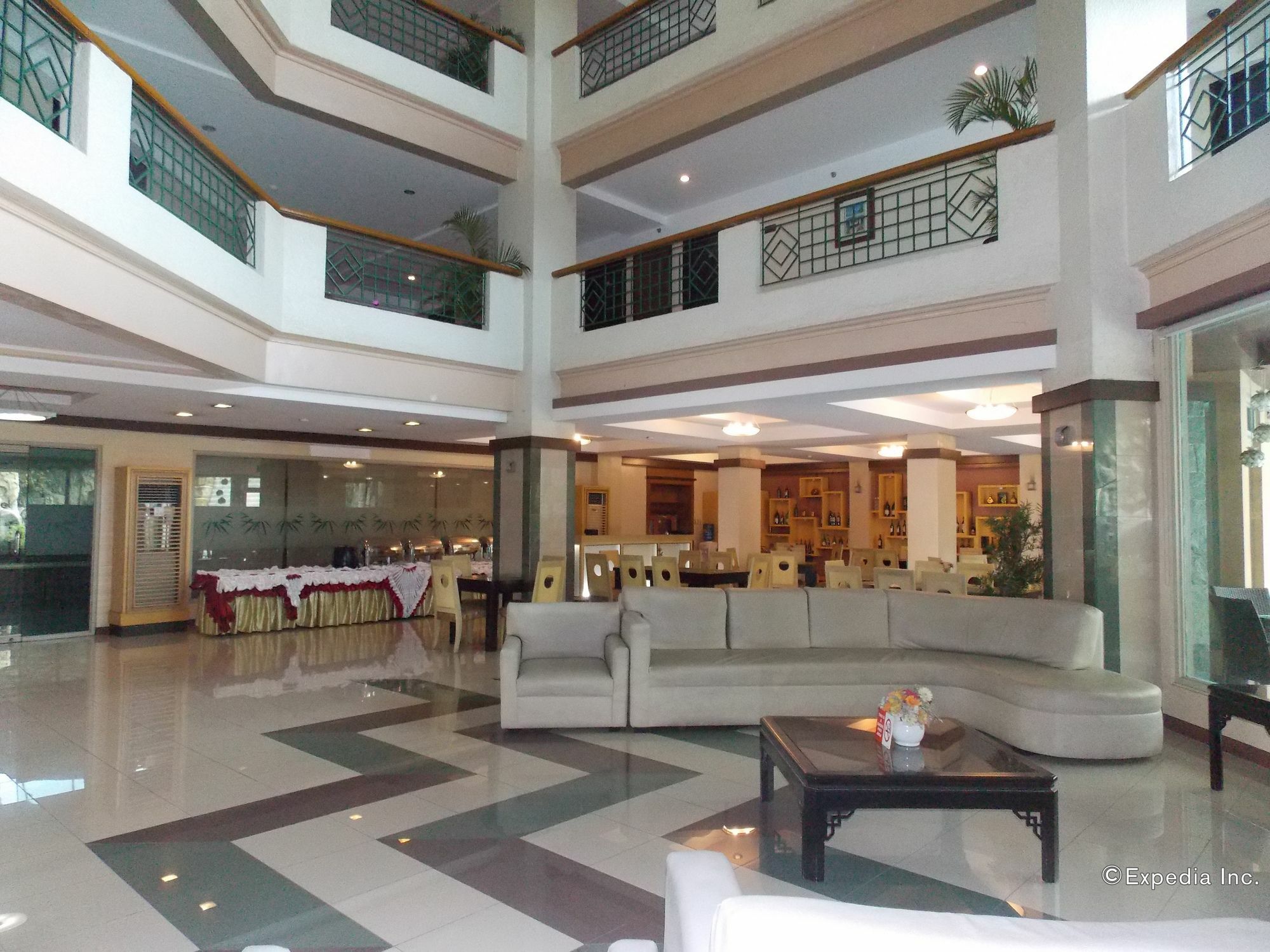 Goldenfield Kundutel Hotel Bacolod Bagian luar foto