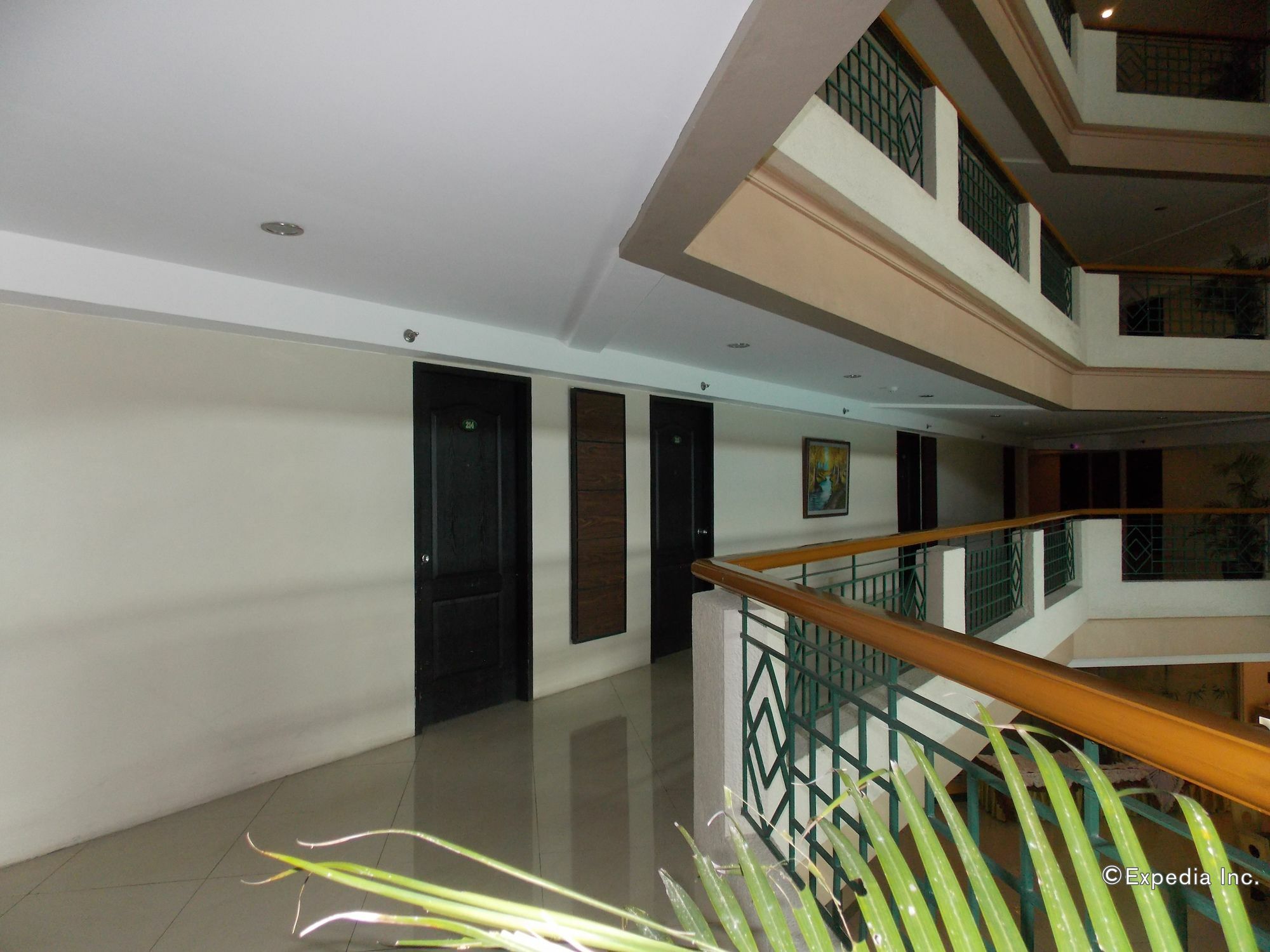 Goldenfield Kundutel Hotel Bacolod Bagian luar foto
